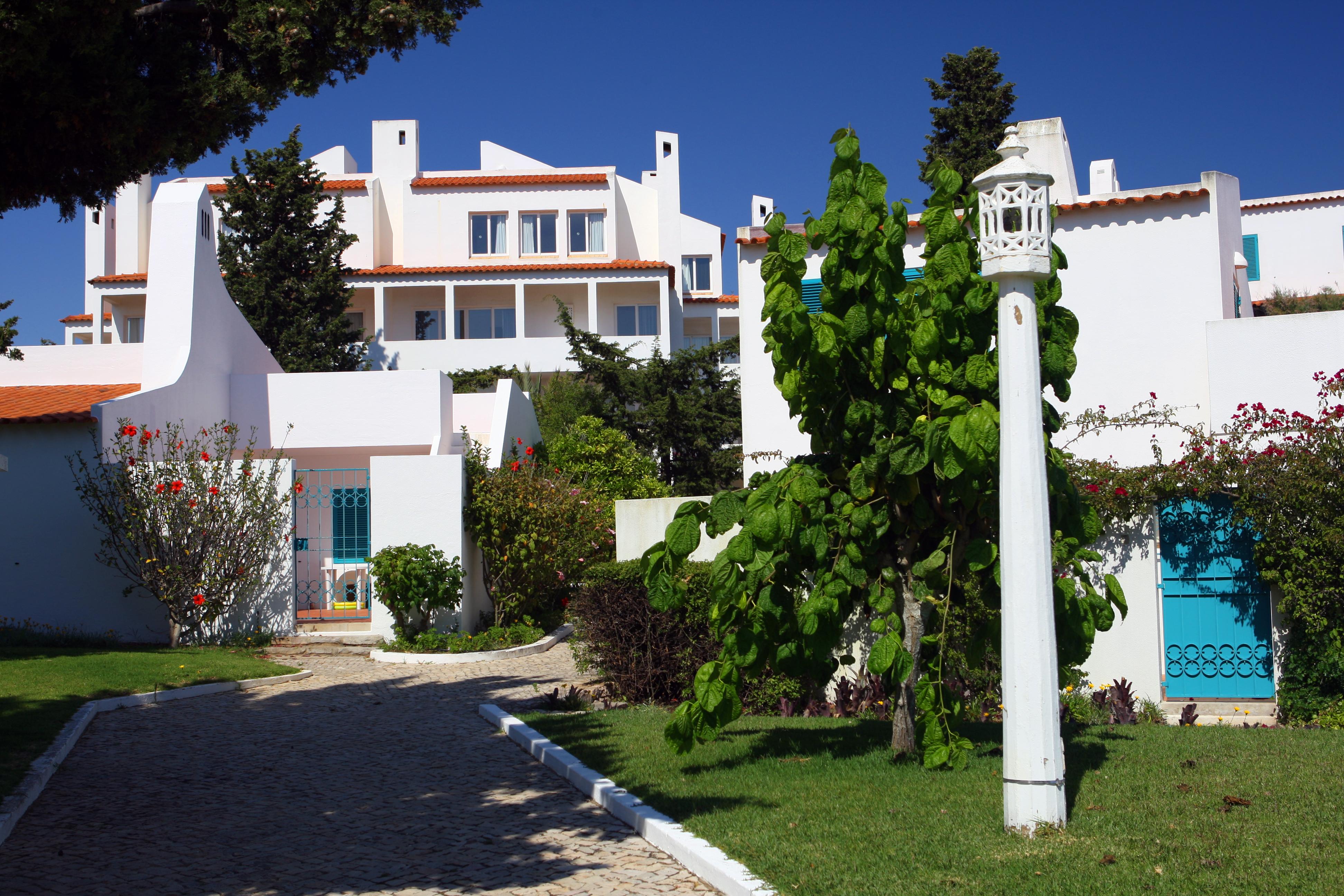 Hotel Aldeamento Turistico Da Prainha Alvor Exterior foto